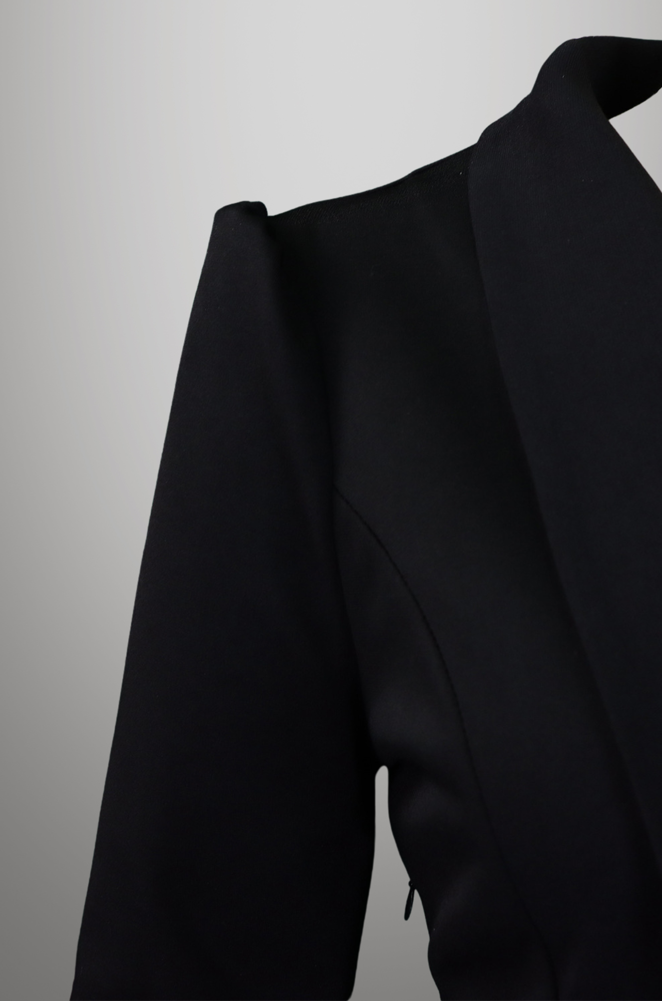 Ariana - Elegant Two-Piece Suit for Woman