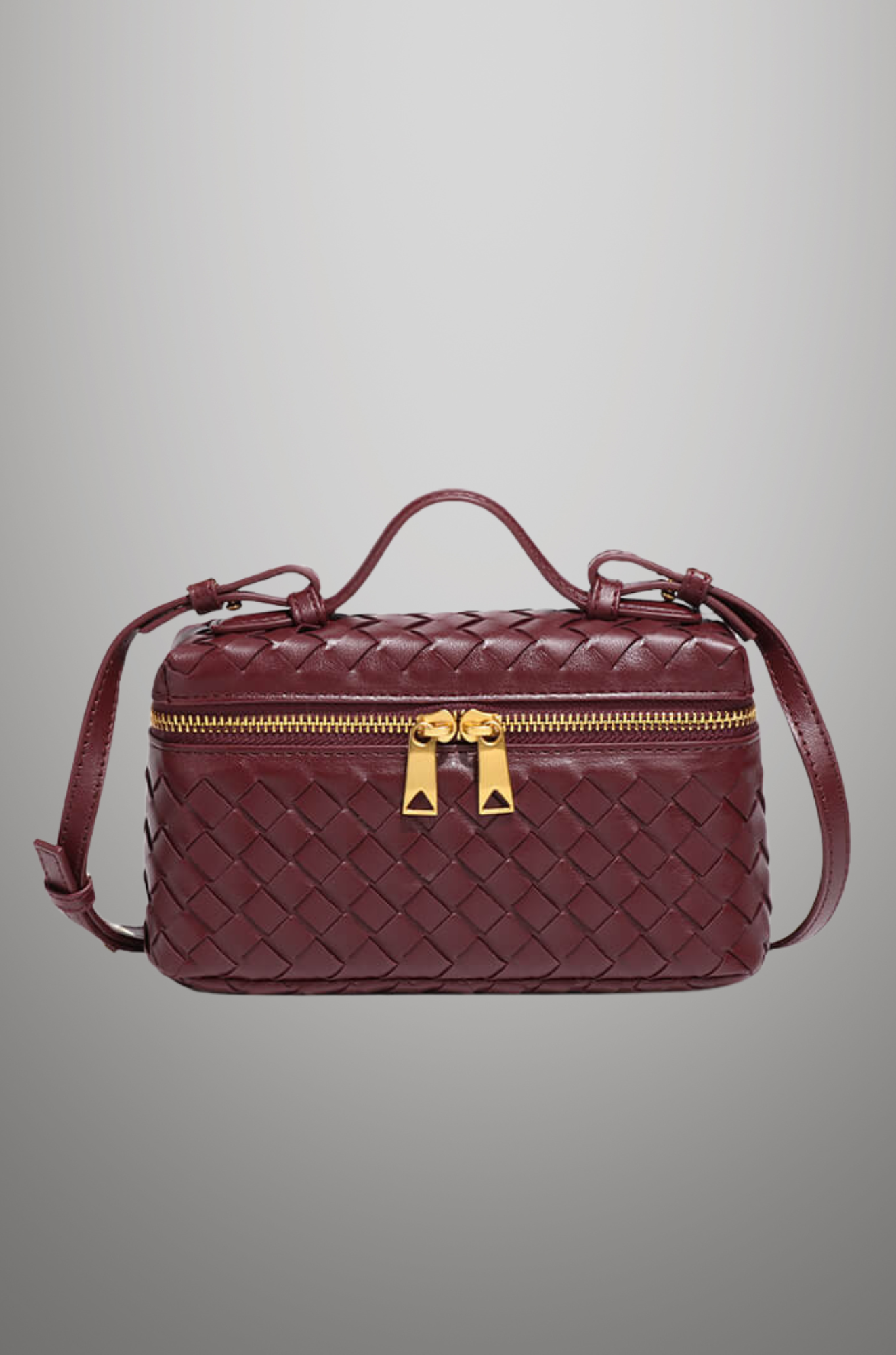 Tara - Elegant Woven Leather Bag for Woman