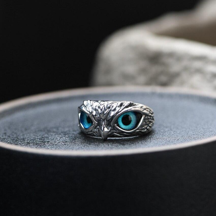 Silver Owl Ring with Striking Blue Eyes – A Statement Piece