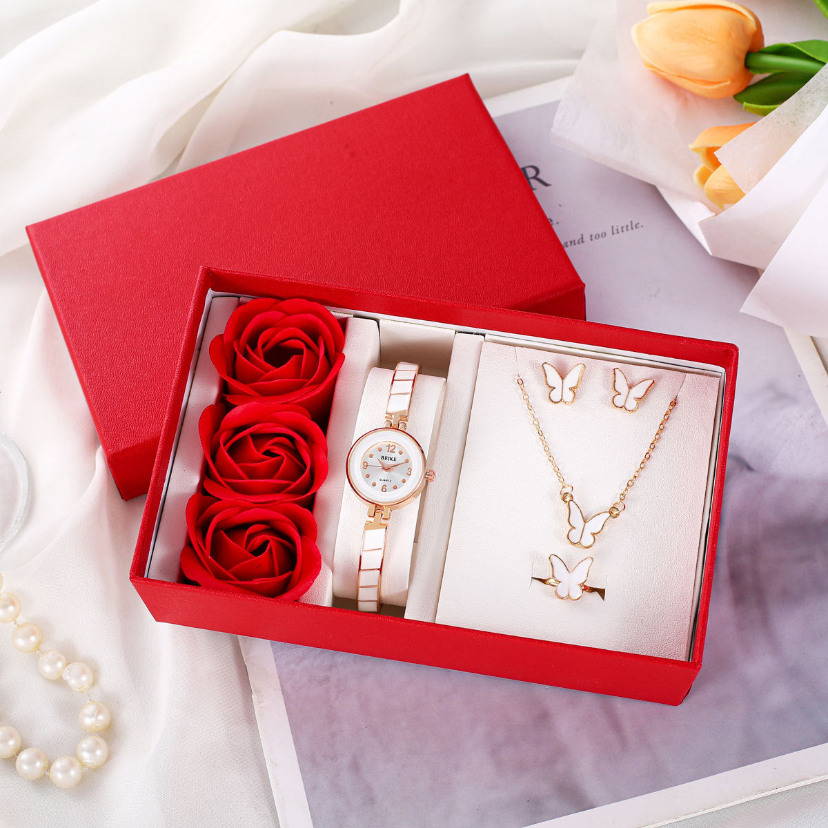 Elegant Necklace & Earrings Set with Roses – Perfect for Special Moments