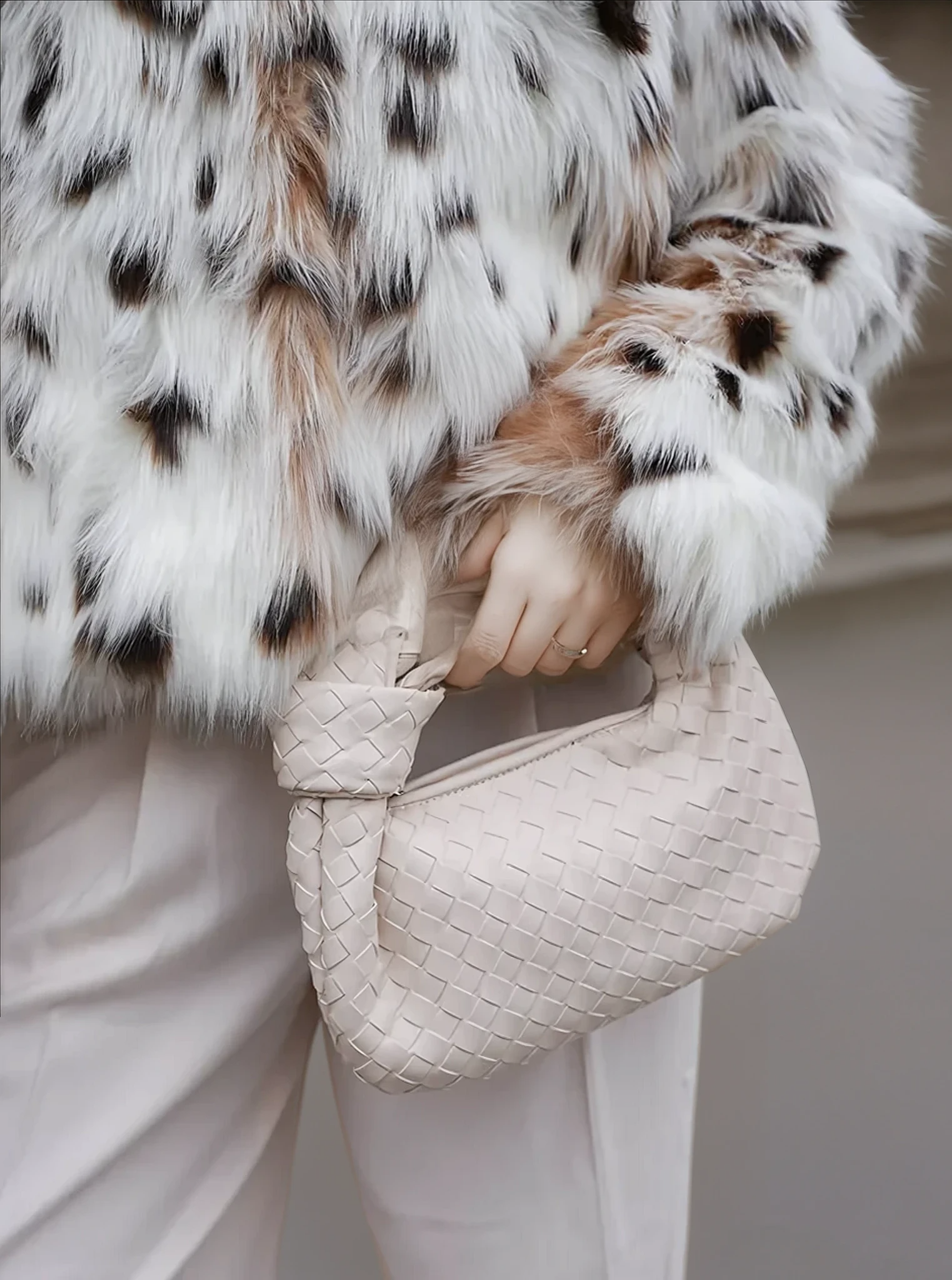 Jodie - Effortless Chic Woven Mini Bag for Woman
