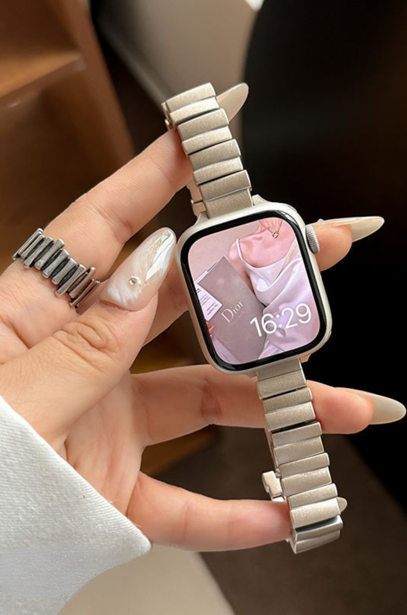 Stainless Steel Band Apple Watch - Durable Accessory for Woman