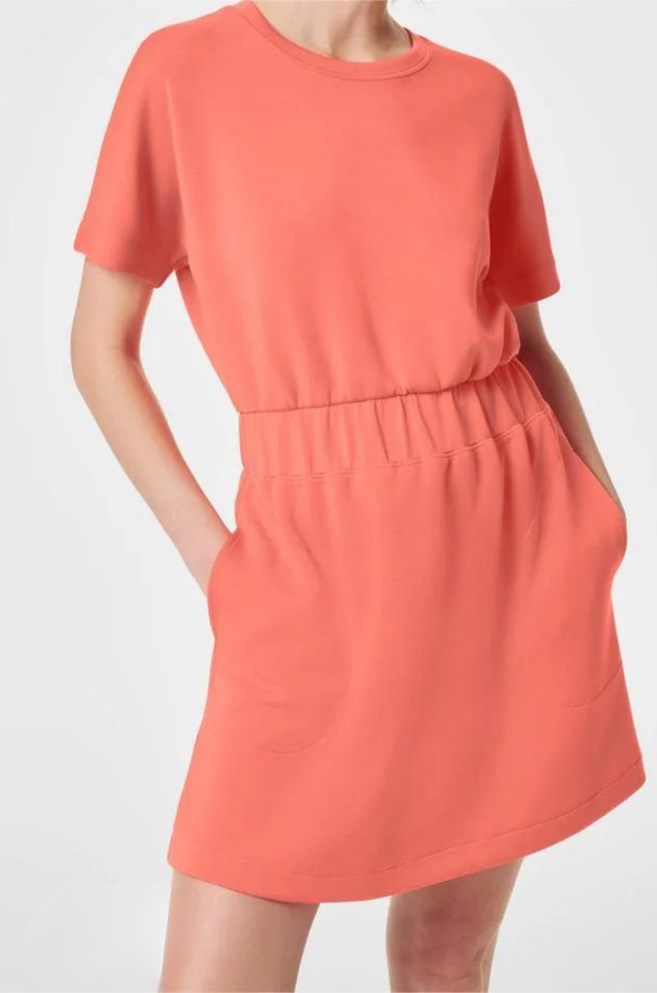 Elsa Tee-Dress – Effortless Tee-Dress Wear for Woman
