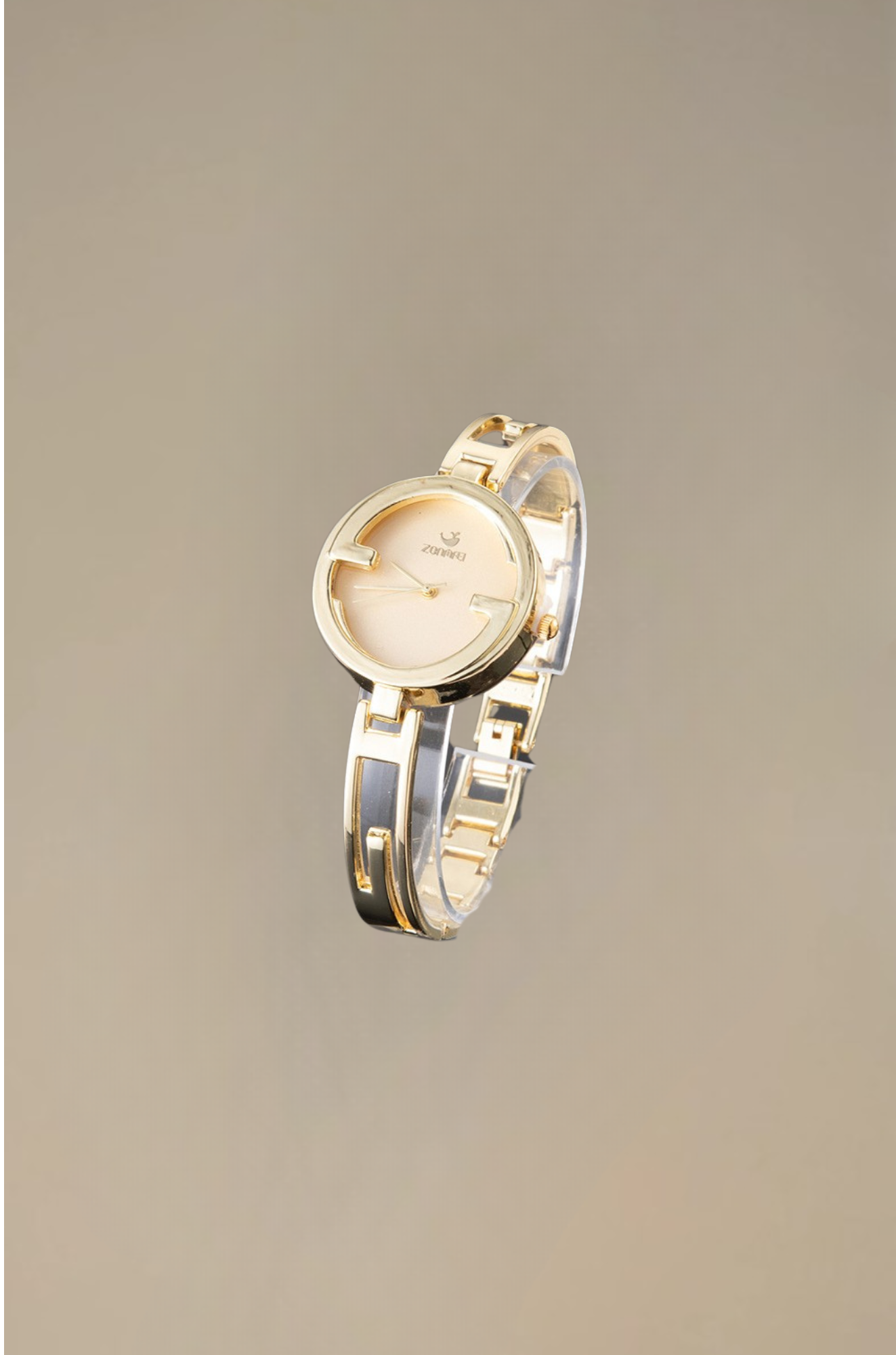 Livia - Stylish Bracelet and Watch Set for Woman