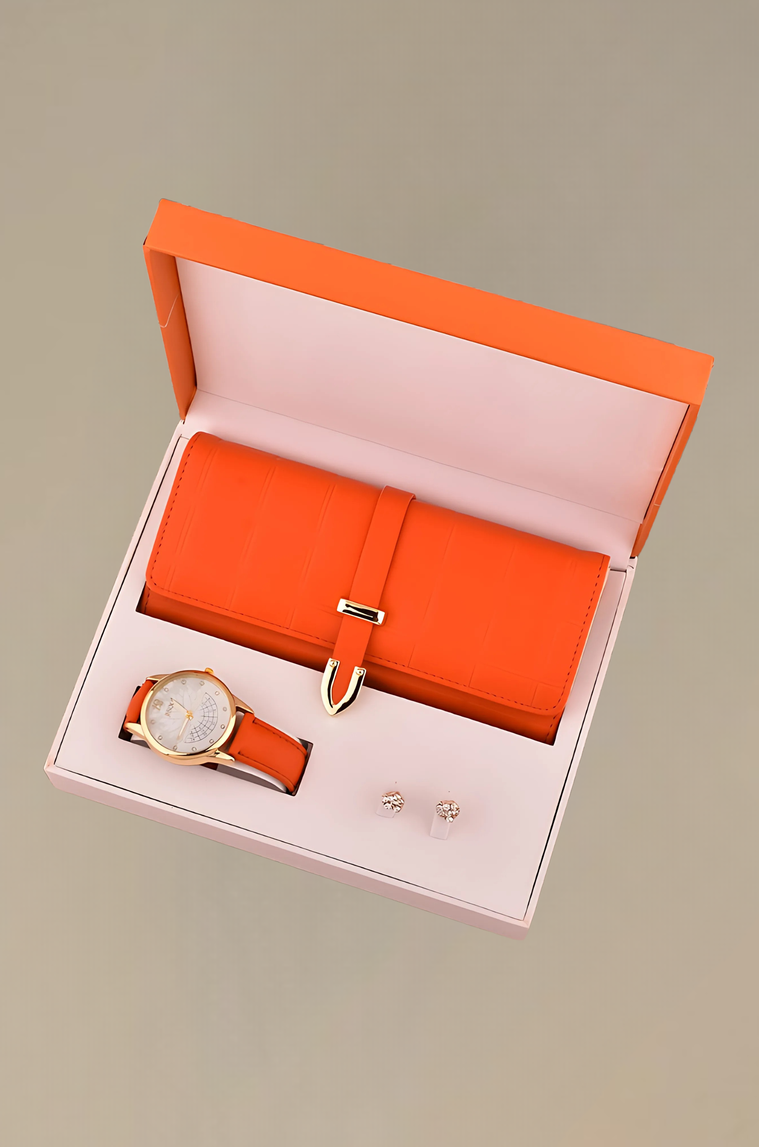 Liora - Sophisticated Gift Set for Woman