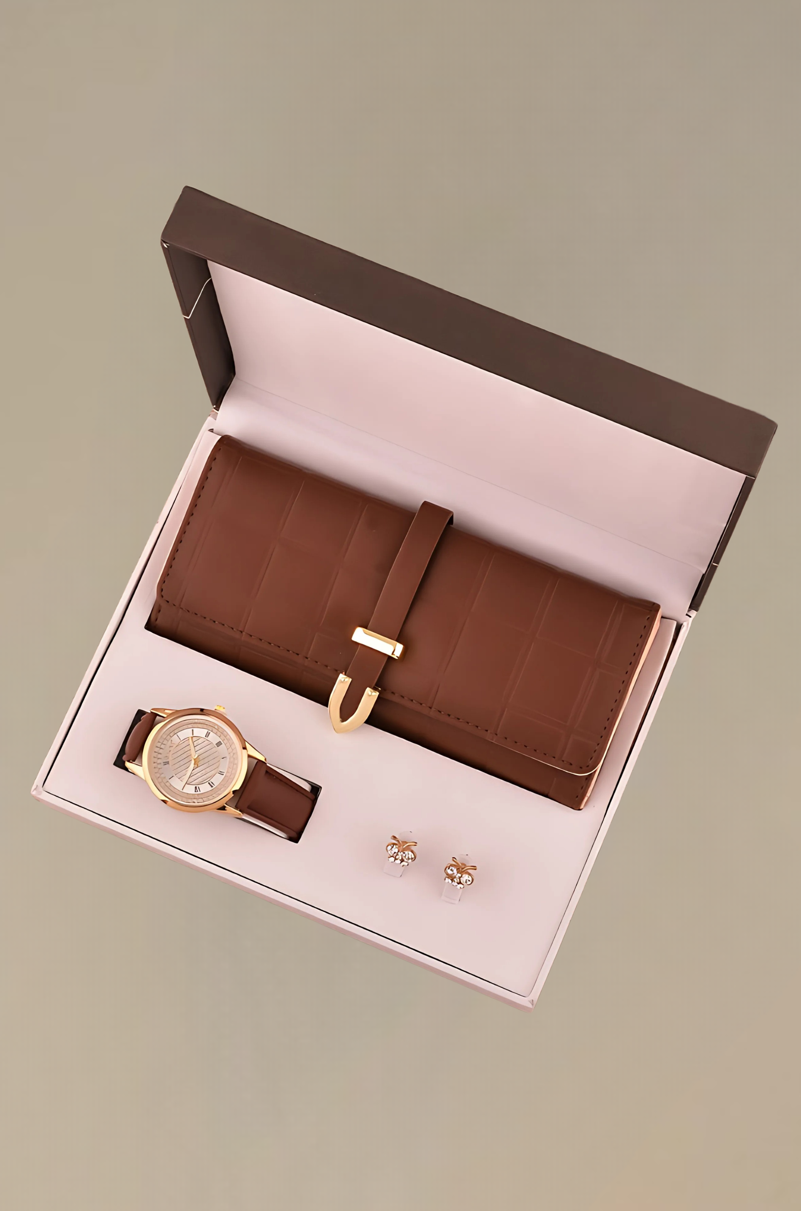 Liora - Sophisticated Gift Set for Woman
